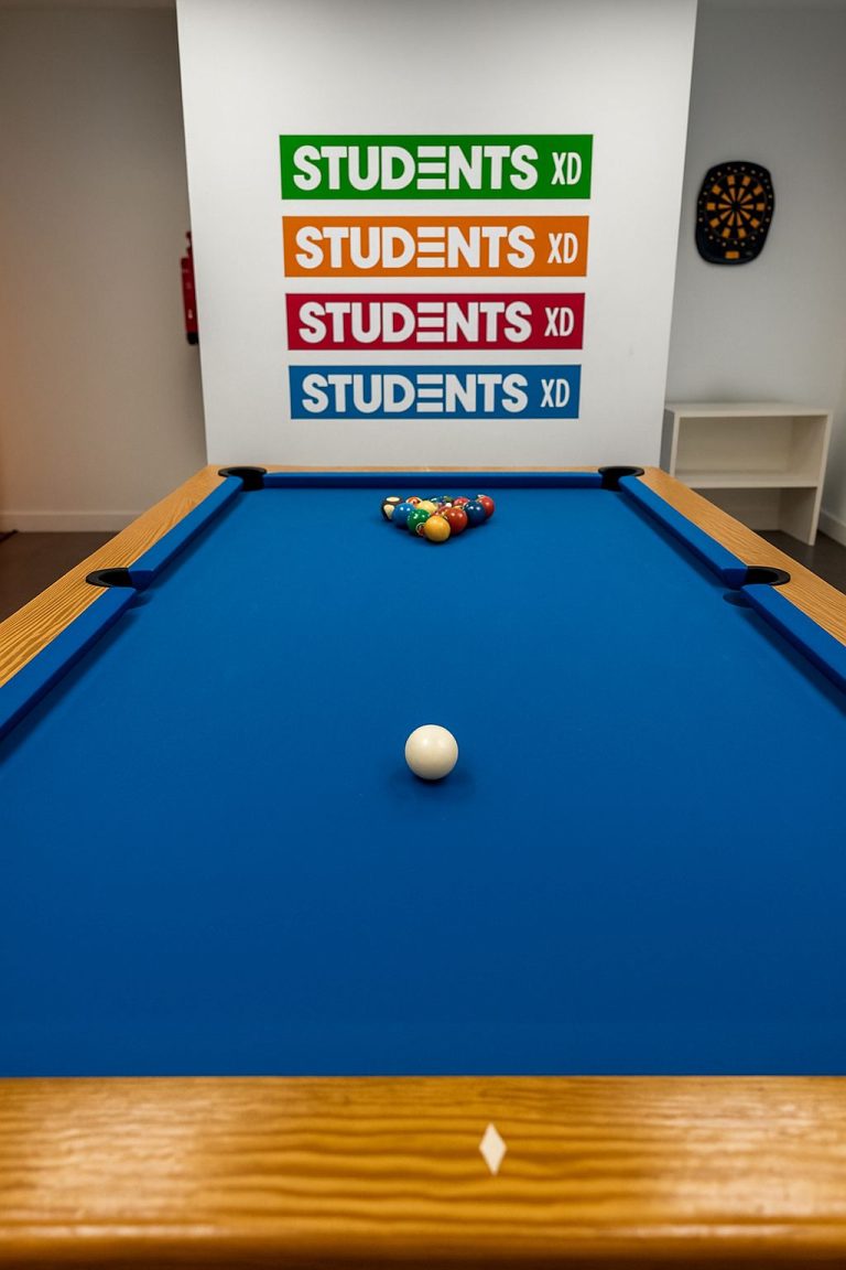 mesa-de-billar-de-la-residencia